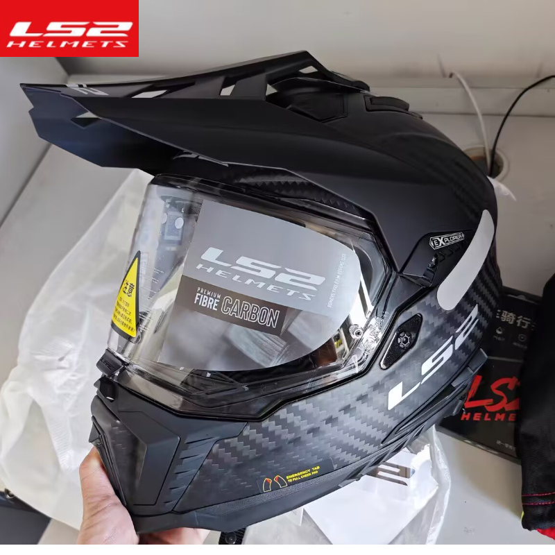 LS2 MX701 Koolstofvezel Lichtg - Carbon Fiber Lightweight Motorcycle Helmet recensie en prijs